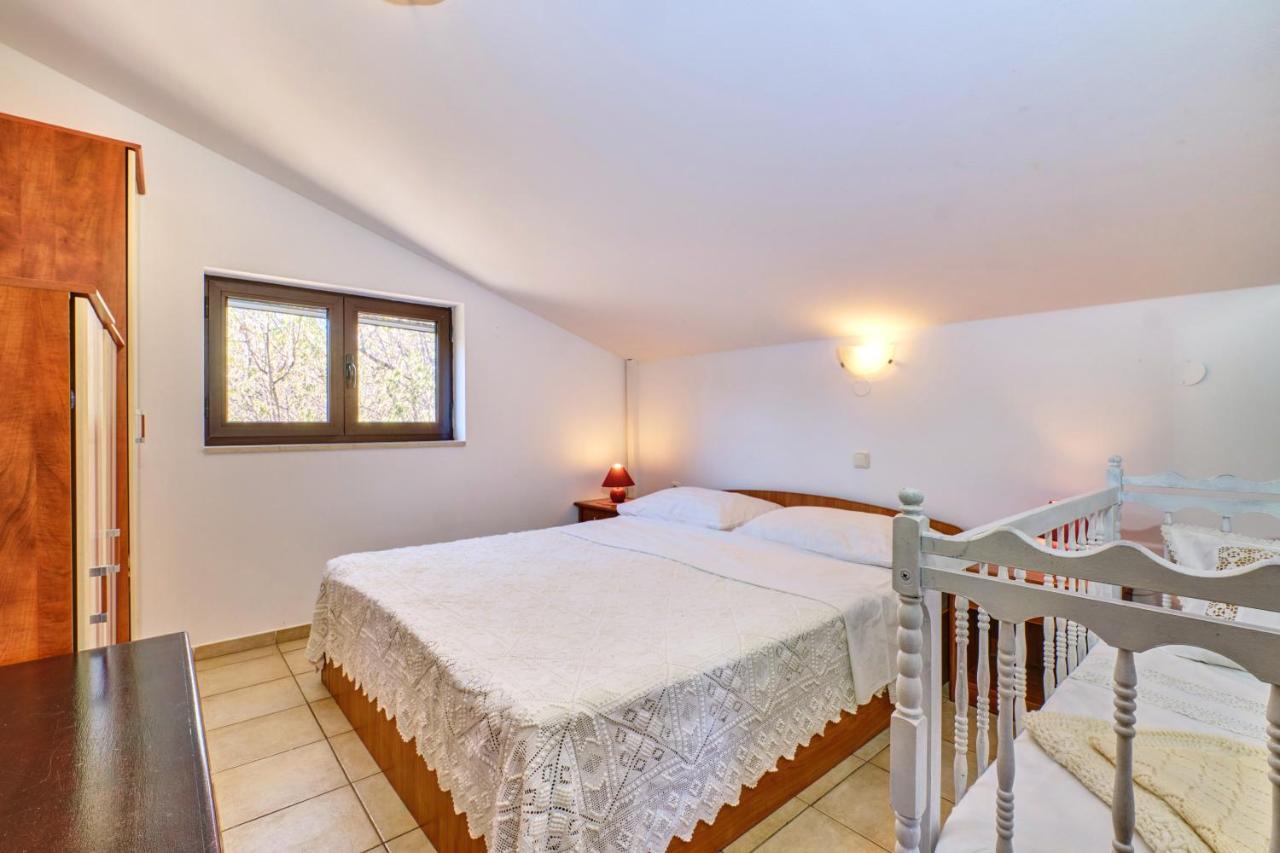 Eco Secluded Apartments Zabodarski Cunski Экстерьер фото