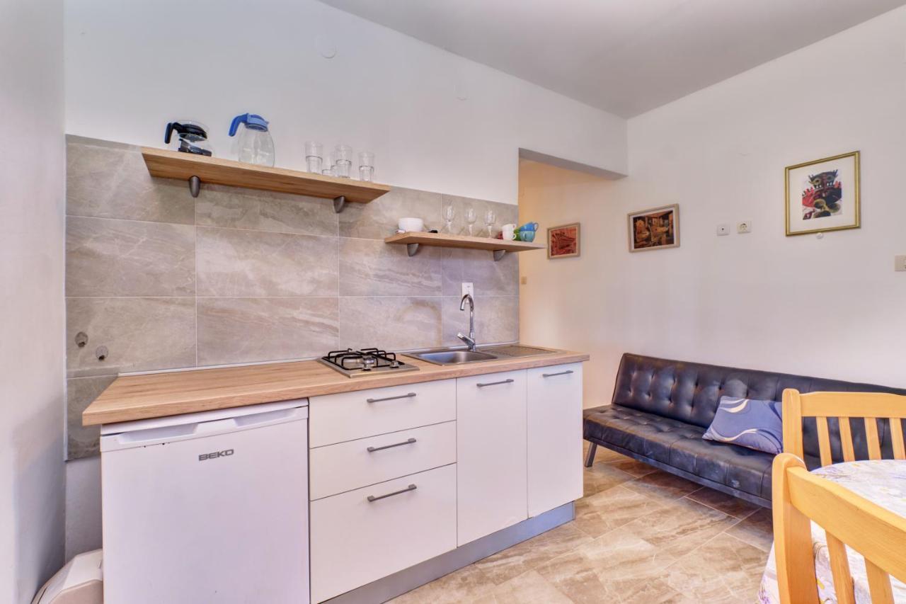 Eco Secluded Apartments Zabodarski Cunski Экстерьер фото